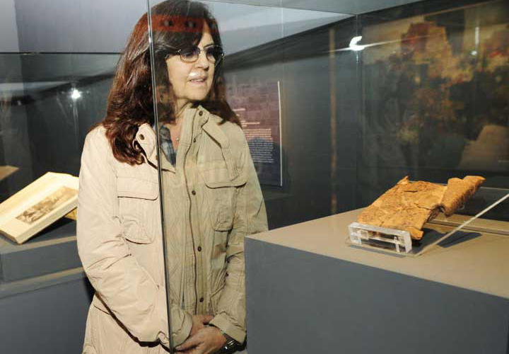 EXPOSICIÓN. TORRE DE BABEL. HISTORIA Y MITO